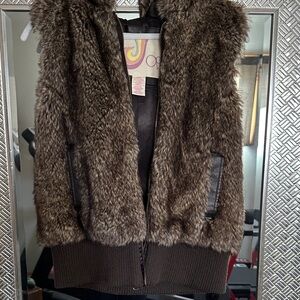 Great condition.  Vintage Op faux fur vest